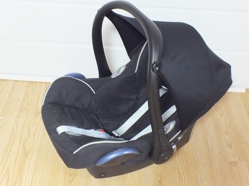 Babyschale maxi cosi base - babyschale,